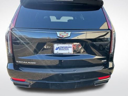 Used 2023 Cadillac Escalade Sport image 5