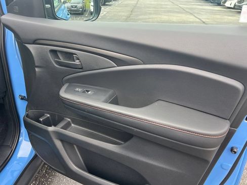 Used 2025 Honda Ridgeline TrailSport image 34