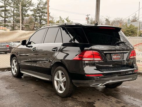 Used 2017 Mercedes-Benz GLE 350 GLE 350 4MATIC Sport Utility 4 image 11