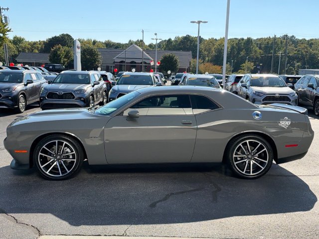 Used 2023 Dodge Challenger R/T RWD image 7