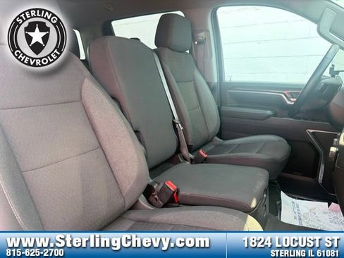 Used 2026 Chevrolet Silverado 2500 LT w/ Z71 Chrome Sport Edition AWD/4WD image 24