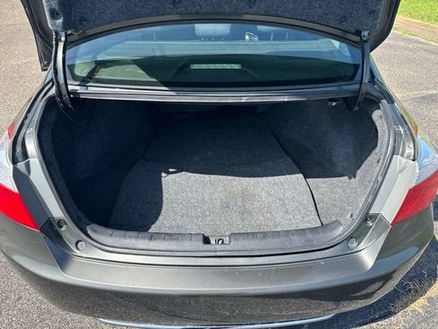 Used 2015 Honda Accord Sport image 9