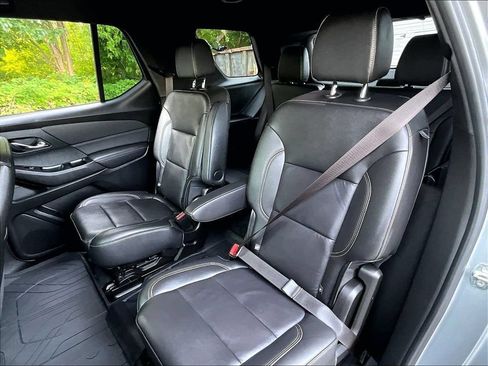 Used 2023 Chevrolet Traverse LT AWD/4WD image 14