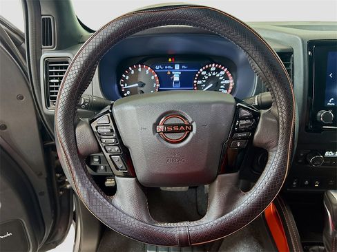 Used 2023 Nissan Frontier Pro-X w/ Pro-X Premium Package image 9