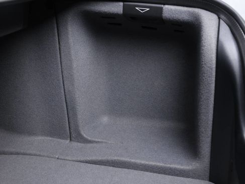 Used 2002 BMW M5 image 62