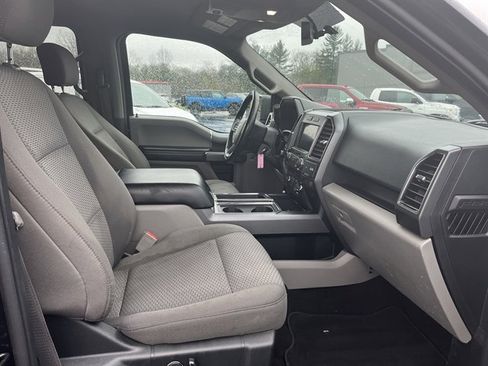 Used 2018 Ford F150 XLT w/ Equipment Group 302A Luxury AWD/4WD image 28