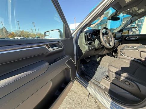 New 2026 Chevrolet Silverado 1500 LT image 11