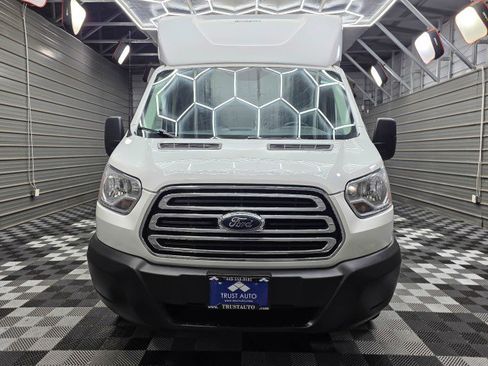 Used 2019 Ford Transit 350 138 w/ Exterior Upgrade Package RWD image 3