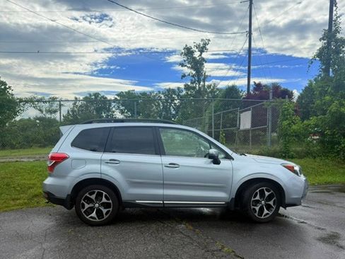 Used 2015 Subaru Forester 2.0XT Touring w/ Eyesight & Navigation System AWD/4WD image 4