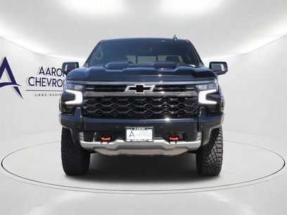 New 2026 Chevrolet Silverado 1500 ZR2 w/ LPO, Dark Essentials Package
