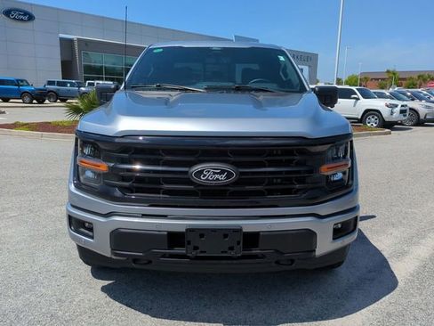 Used 2025 Ford F150 XLT w/ Equipment Group 302A MID AWD/4WD image 9