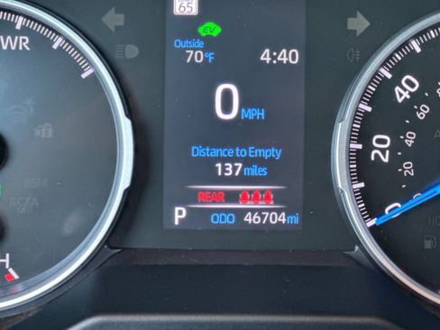 Certified 2022 Toyota RAV4 LE AWD/4WD image 30