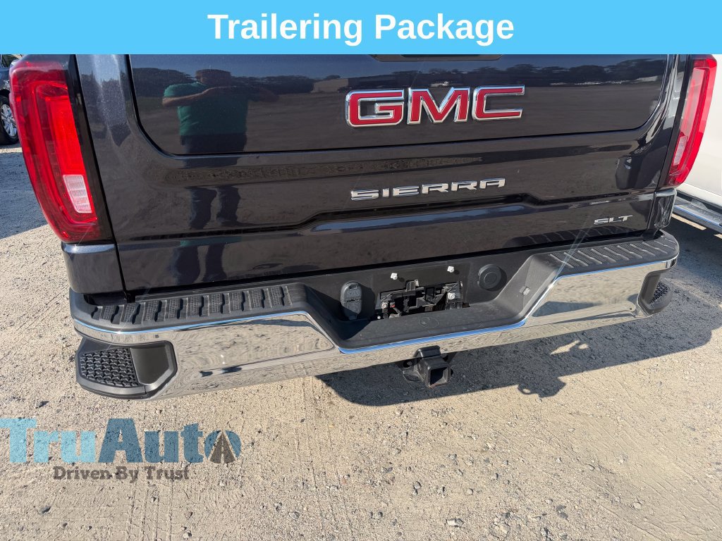 Used 2025 GMC Sierra 1500 SLT AWD/4WD image 2
