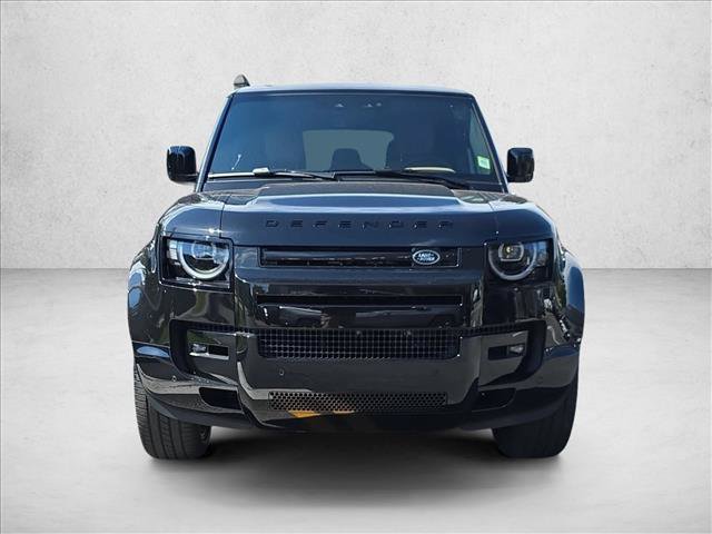 New 2026 Land Rover Defender 110 X-Dynamic SE AWD/4WD image 2