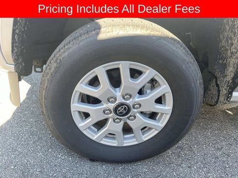 Used 2025 Toyota Tacoma SR5 AWD/4WD image 2