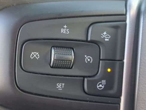 Used 2023 GMC Sierra 1500 Elevation w/ Preferred Package image 19