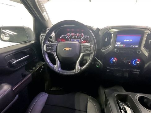 Used 2022 Chevrolet Silverado 2500 LT w/ Convenience Package AWD/4WD image 6