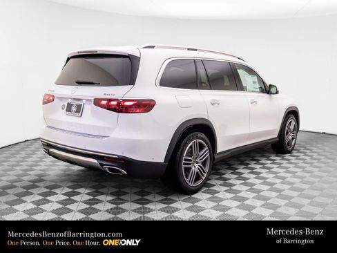 New 2026 Mercedes-Benz GLS 450 4MATIC image 6