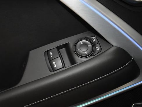 Used 2020 Chevrolet Camaro SS image 22