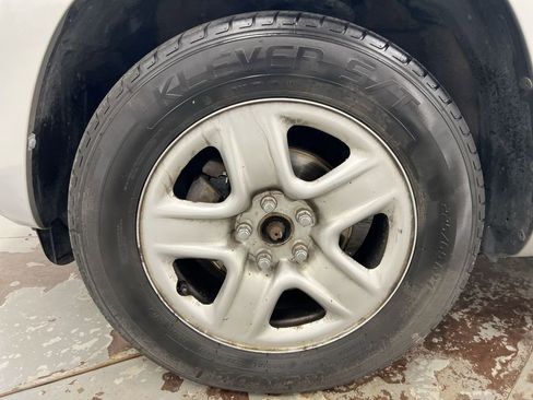 Used 2007 Toyota RAV4 Limited AWD/4WD image 26