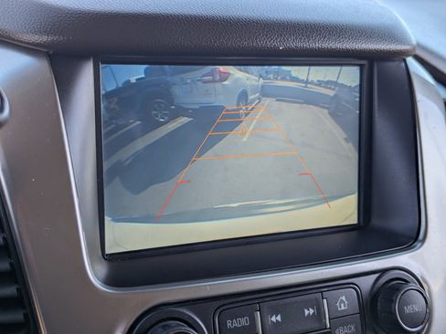 Used 2015 Chevrolet Suburban LTZ image 23