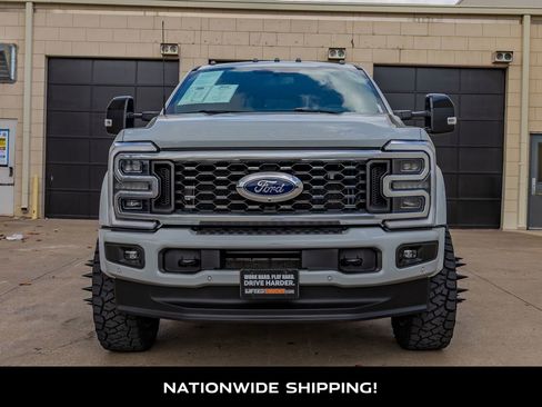 Used 2025 Ford F450 Platinum w/ FX4 Off-Road Package AWD/4WD image 4