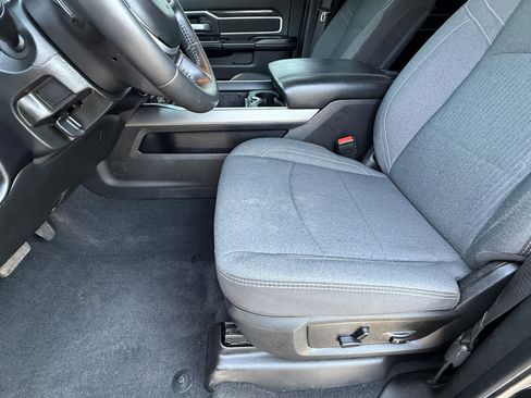 Used 2024 RAM 2500 Big Horn w/ Night Edition AWD/4WD image 20