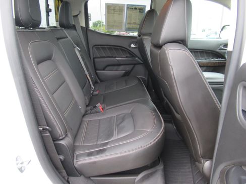 Used 2022 GMC Canyon Denali AWD/4WD image 31