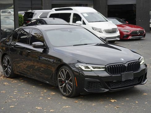 Used 2023 BMW 540i w/ M Sport Package image 6