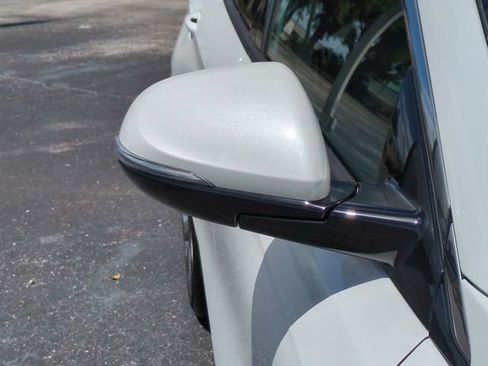 Used 2025 Buick Envista Avenir FWD image 12