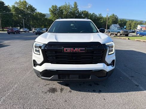 Used 2026 GMC Terrain Elevation w/ Elevation Premium Package AWD/4WD image 8