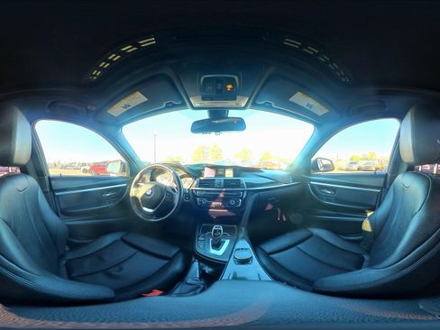 Used 2018 BMW 330i Sedan w/ Convenience Package image 33