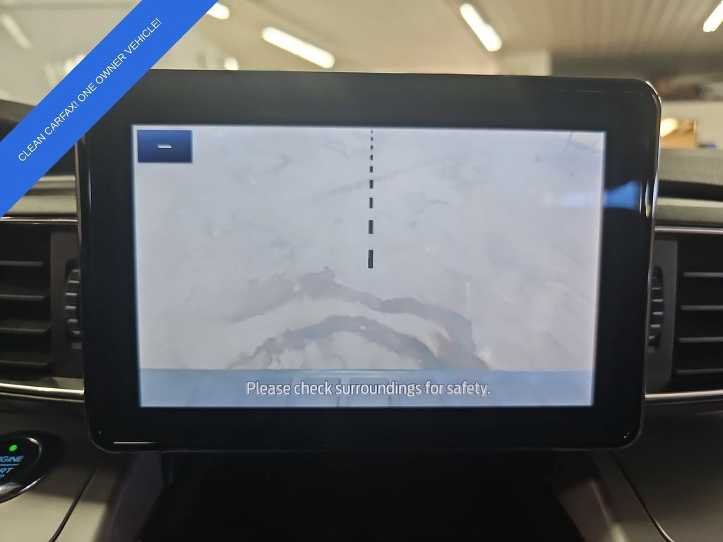 Used 2020 Ford Explorer XLT w/ Equipment Group 202A AWD/4WD image 25