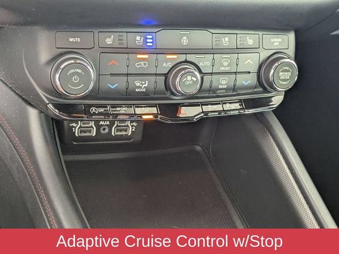 Certified 2024 Dodge Durango GT AWD/4WD image 24