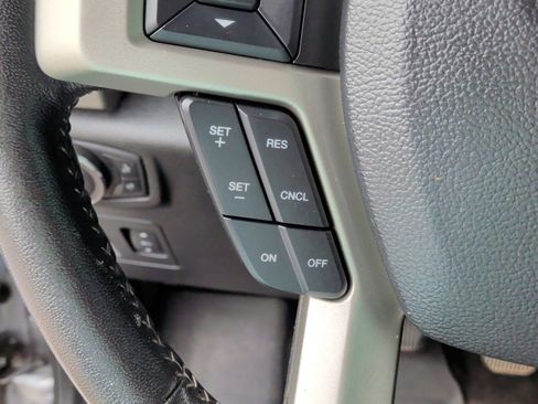 Used 2020 Ford F150 Lariat w/ Equipment Group 502A Luxury AWD/4WD image 21