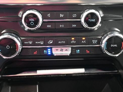 Certified 2022 Ford F150 Lariat AWD/4WD image 20