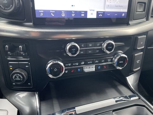 Used 2023 Ford F150 Lariat w/ Equipment Group 502A High image 35