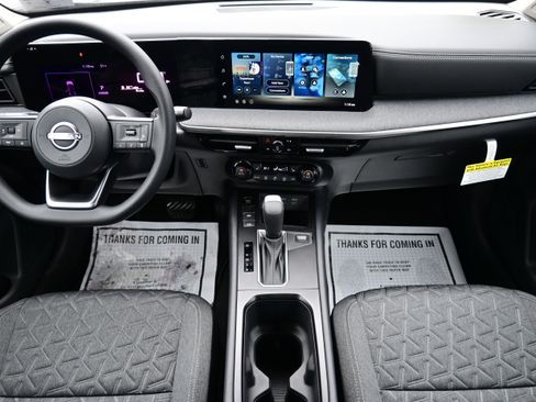 New 2026 Nissan Kicks SV image 15