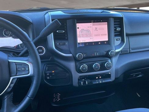 Used 2023 RAM 2500 Big Horn w/ Level 1 Equipment Group image 10