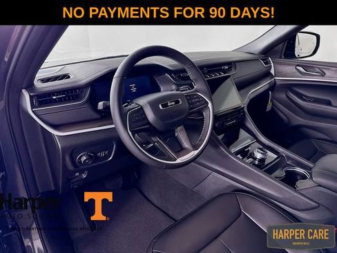 New 2025 Jeep Grand Cherokee L Limited image 11