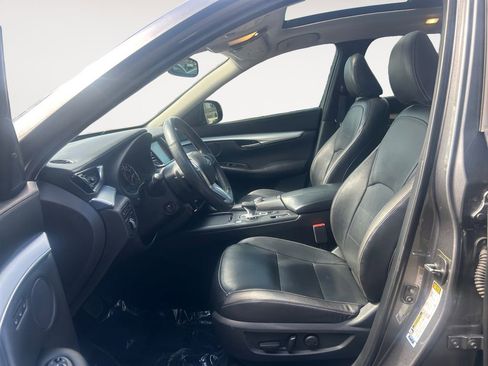 Used 2019 INFINITI QX50 Essential w/ Proactive Package AWD/4WD image 16