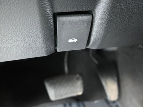 Used 2021 RAM 2500 Tradesman image 19