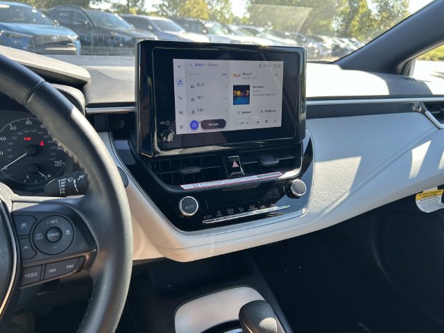 Used 2025 Toyota Corolla SE FWD image 20