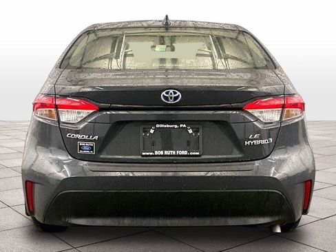 Used 2023 Toyota Corolla LE w/ Carpet Mat Package (TMS) image 4
