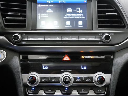 Used 2020 Hyundai Elantra Value Edition w/ Cargo Package (C1) FWD image 21