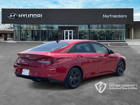 Certified 2023 Hyundai Elantra SEL FWD image 5