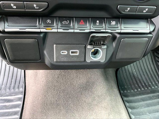 Used 2020 Chevrolet Silverado 1500 RST w/ All-Star Edition RWD image 26