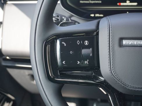 New 2025 Land Rover Range Rover Sport Dynamic SE image 12
