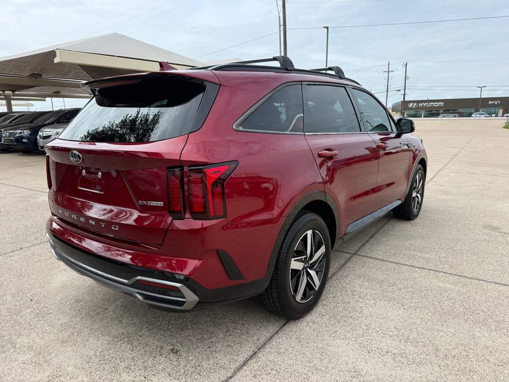 Used 2021 Kia Sorento EX w/ Panoramic Sunroof Package FWD image 7