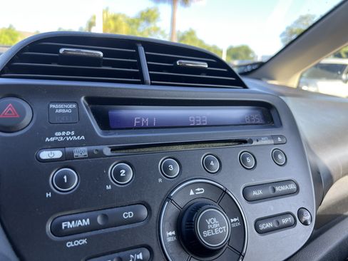 Used 2012 Honda Fit Sport image 26